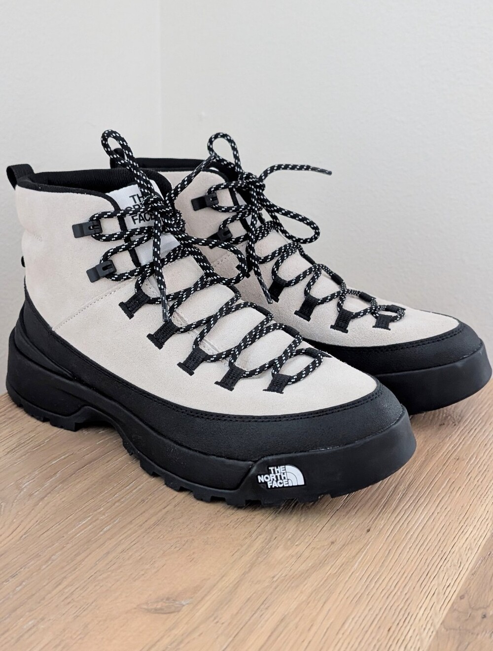 NWT The North Face Glenclyffe Winter Hike Lite Waterproof Boot In White Dune